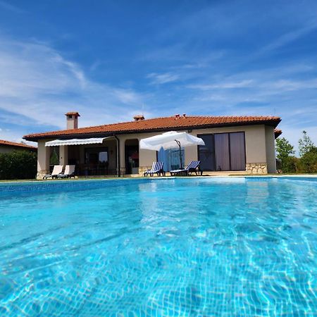 Private Villa 102 With Heated Pool In Blacksearama Балчик Экстерьер фото