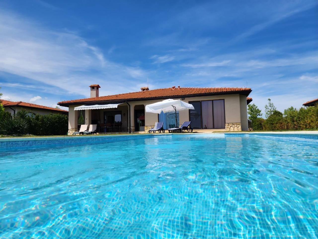 Private Villa 102 With Heated Pool In Blacksearama Балчик Экстерьер фото